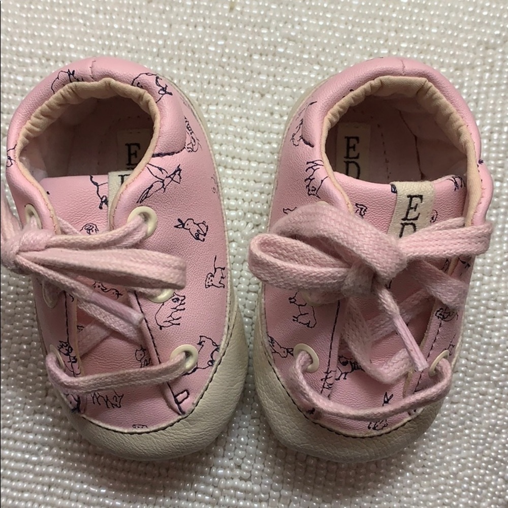 Baby shoes